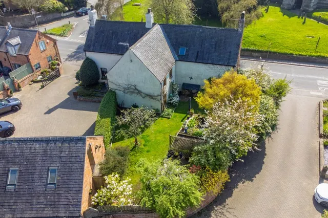 Church Farmhouse, Wymeswold, LE12, photo 1