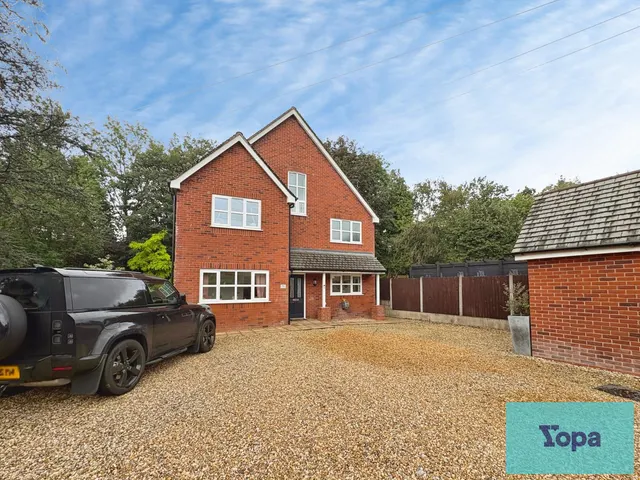 Field Close, Blythe Bridge, ST11, photo 1