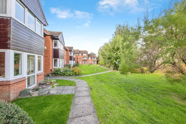 Photo 2 — Violet Hill Road, Stowmarket