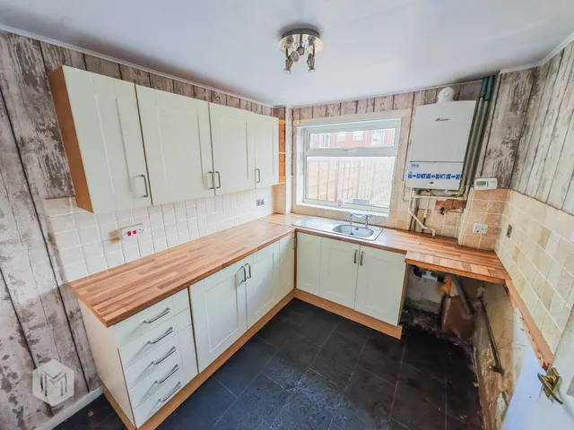 Photo 3 — Clarke Crescent, Little Hulton, Manchester, M38 9XL