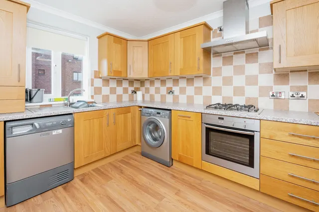 Rutherford Court, Kirkcaldy, KY1, photo 2