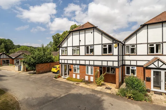 Grange Close, Goring, RG8, photo 3