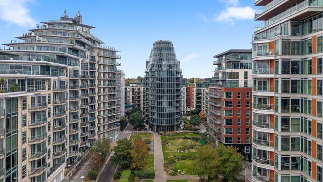 Juniper Drive, SW18, photo 2