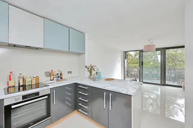 Geoffrey Watling Way, Norwich, NR1, photo 2