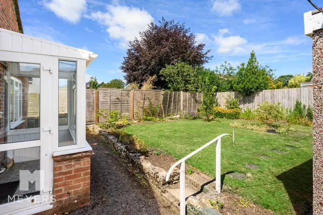 Orchard Close, Ringwood, BH24, photo 3