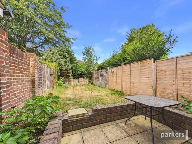 Norwood Road, Reading, RG1, photo 2