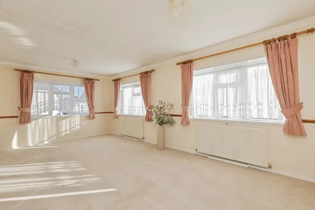 London Road, West Kingsdown, TN15, photo 2