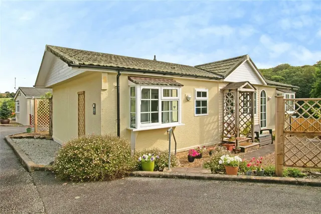 Cosawes Park Homes, Perranarworthal, TR3, photo 1