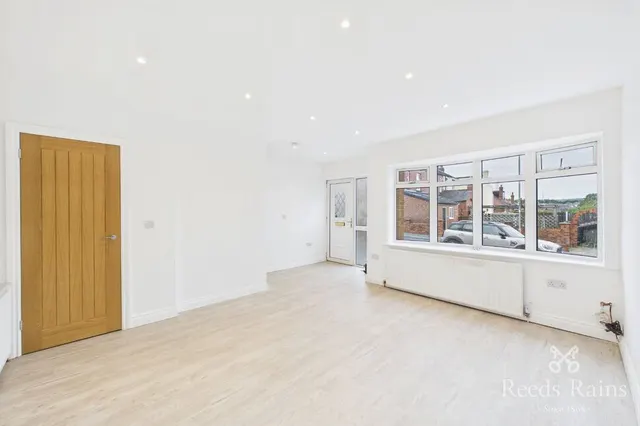 George Street, Outwood, WF1, photo 3
