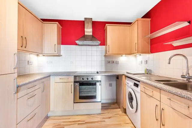 Bath Road, Slough, SL1, photo 2