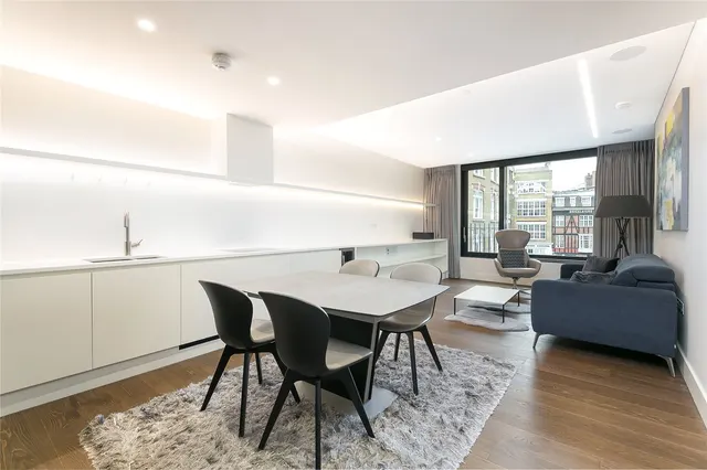 Rathbone Square, Fitzrovia, W1T, photo 1
