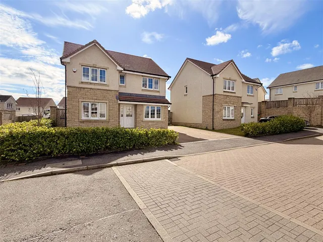 Holstein Avenue, Hamilton, Hamilton, ML3 8SE, photo 1