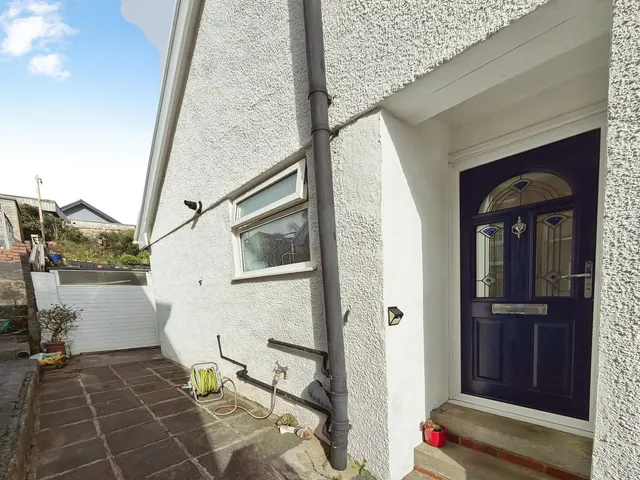 Plas Newydd, Dunvant, SA2, photo 2