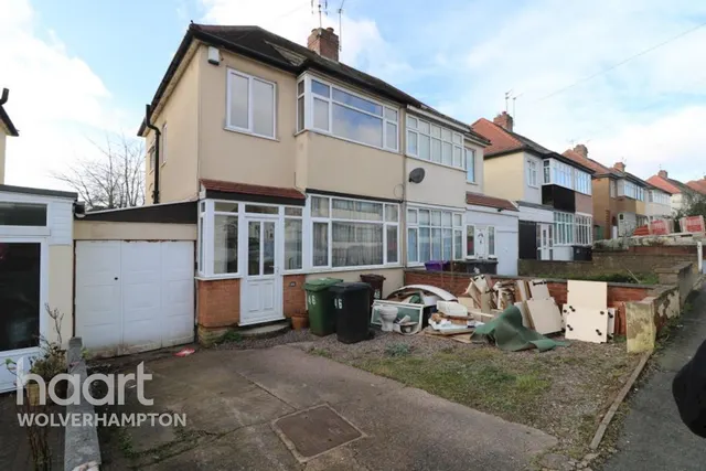 Lynton Avenue, Wolverhampton, WV6, photo 1