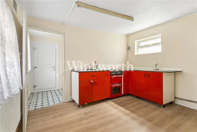 Photo 3 — Pymmes Road, London, N13