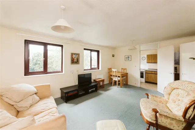 32, Fallodon Court, Fallodon Way, Henleaze, Bristol, BS9 4HQ, photo 1
