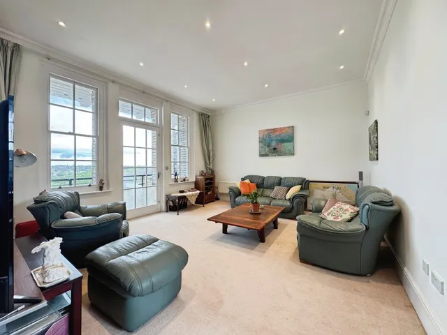 St. Vincents Lane, Littleberry Court, NW7, photo 1