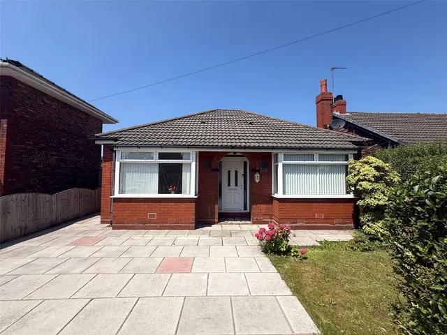 Derby Road, Widnes, WA8, photo 1