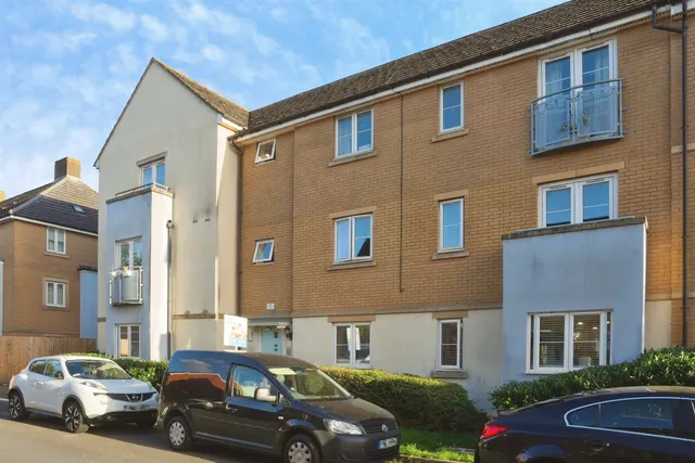 Junction Way, Mangotsfield, BS16, photo 1