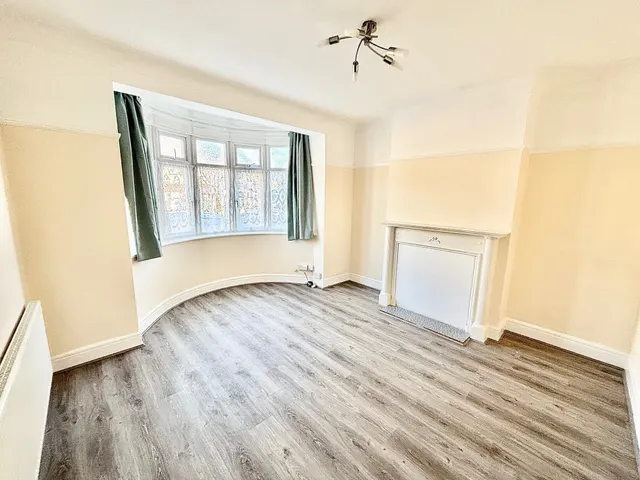 Ridgeway, Redbridge, IG4, photo 3