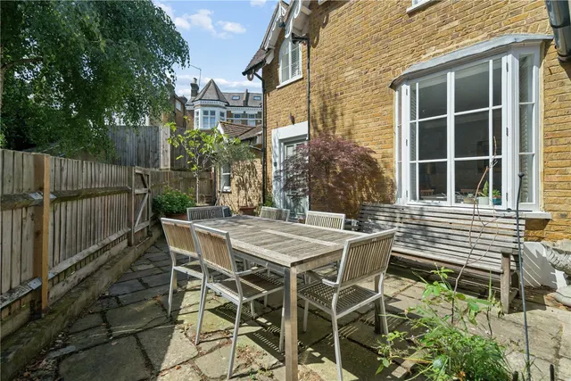 St. Margarets Road, St Margarets, TW1, photo 1