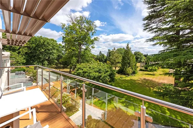 Photo 2 — Charters, Charters Road, Sunningdale, Ascot, Berkshire, SL5 9GE