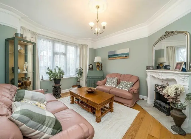 Semley Road, Streatham, SW16, photo 2
