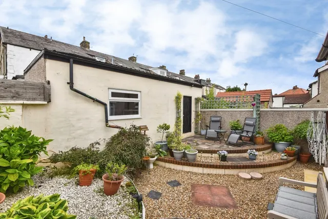 Chatsworth Road, Morecambe, LA4, photo 3