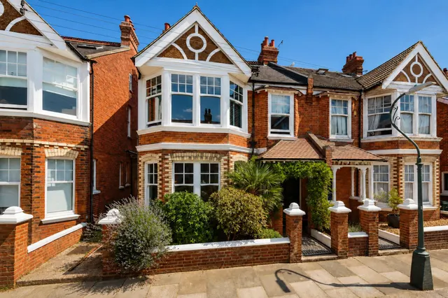 5 bedroom house, Raphael Road, Hove, BN3