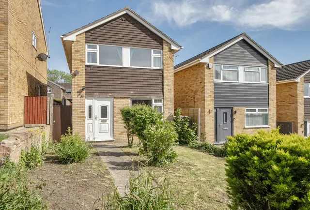 Roman Hackle Avenue, Gloucestershire, Wymans Brook, GL50 4RF, photo 1