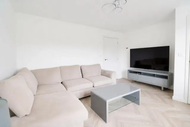 Bellis Court, Stafford, photo 3