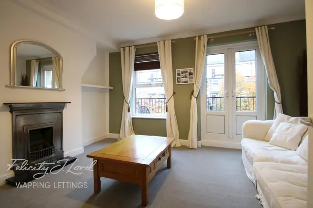 Riverside Mansions, E1W, photo 1
