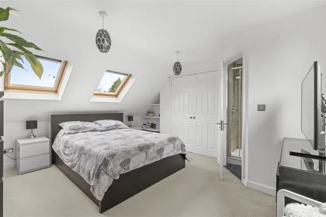 Uplands Close, High Wycombe, HP13, photo 3