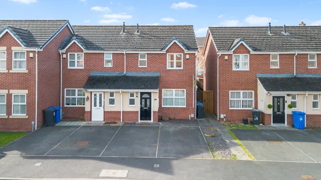 Carnaby Place, Great Sankey, Warrington, Warrington, WA5 1ZH, photo 1