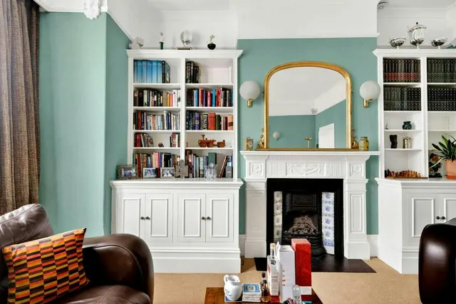 Photo 3 — Fentiman Road, London, SW8