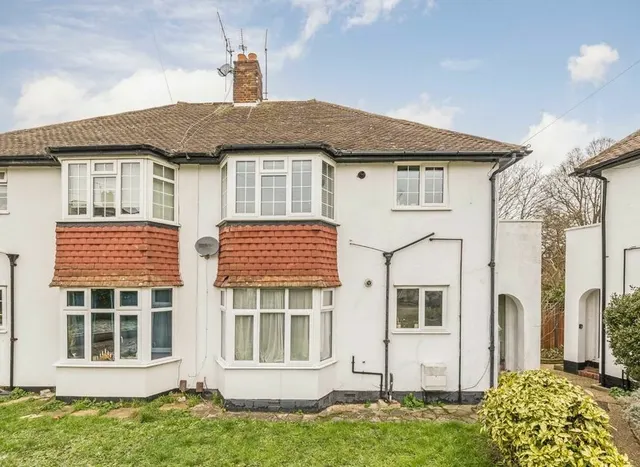 Grove Close, Kingston Upon Thames, KT1, photo 1
