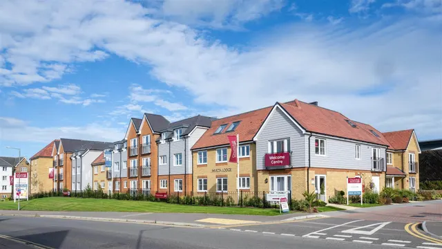 Photo 2 — Nash Road, Westwood Cross, Margate, Kent, CT9 4LD
