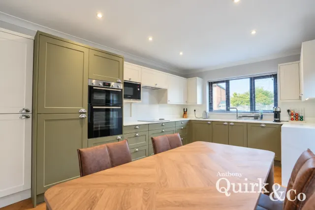 Beecroft Crescent, Canvey Island, SS8, photo 2