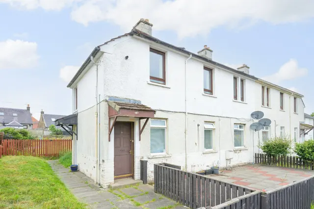 Kelso Place, Kirkcaldy, KY2 5BG, photo 1