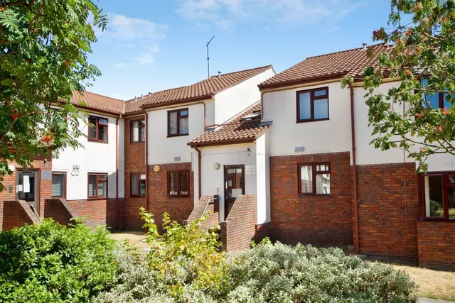 Teresa Mews, Walthamstow, E17, photo 1