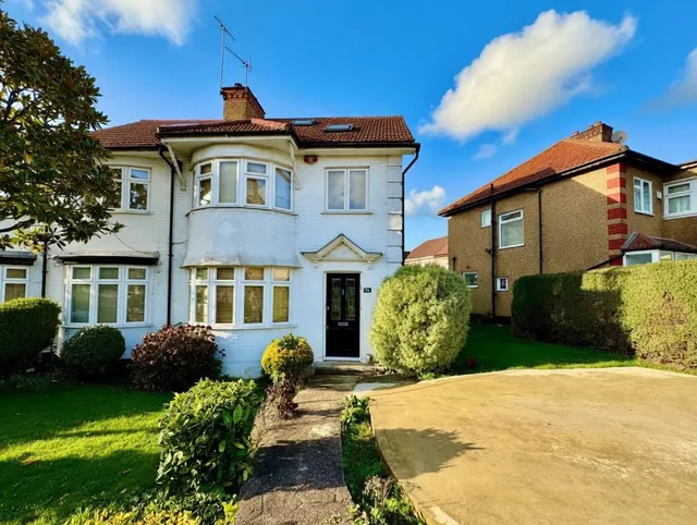 Deans Lane, Edgware, HA8, Edgware, photo 1