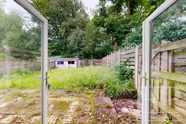 Lindgren Walk, Crawley, RH11, photo 3