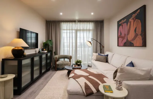 2 bedroom flat, Southmere, Abbey Wood, SE2