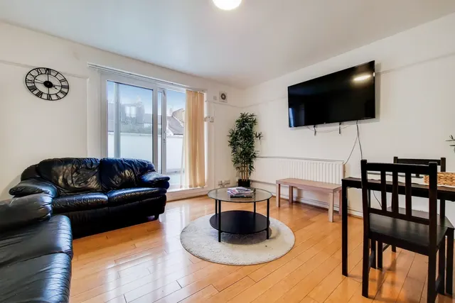 Gironde Road, Fulham, London, SW6 7DZ, photo 1