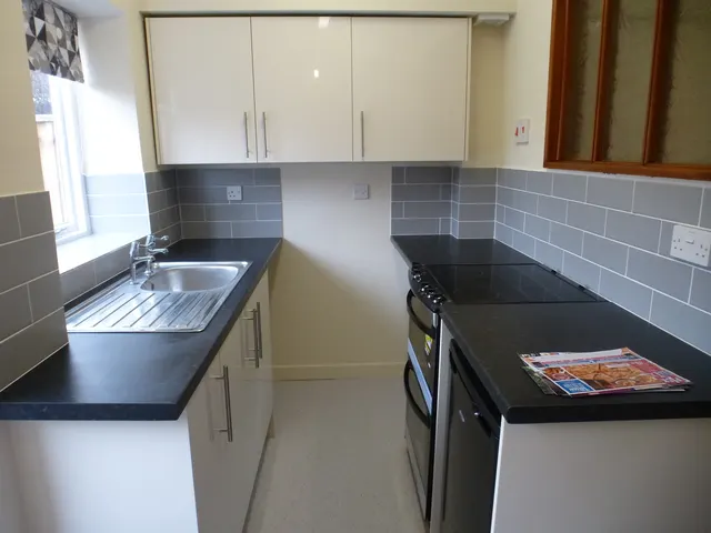 Bury St Edmunds, IP33, photo 3