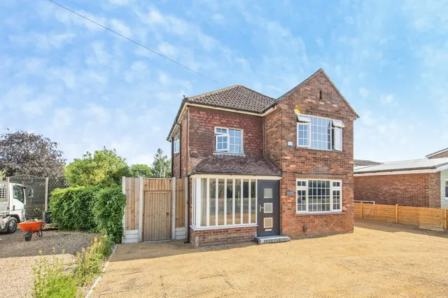 London Road, Stanway, Colchester, photo 1