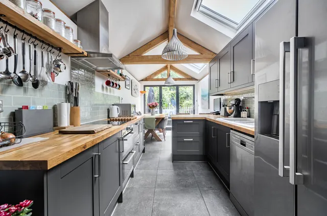 Beresford Road, Cranbrook, TN17, photo 1