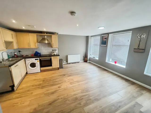 Bute Street, Cardiff, CF10, photo 1