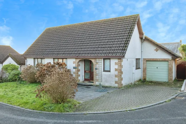 Socotra Drive, Trewoon, PL25, photo 1