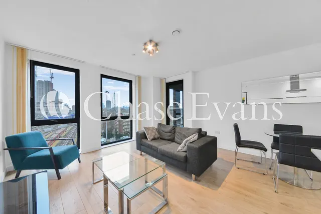 Photo 3 — Delancey Apartments, 12 Williamsburg Plaza, Canary Wharf, London, E14